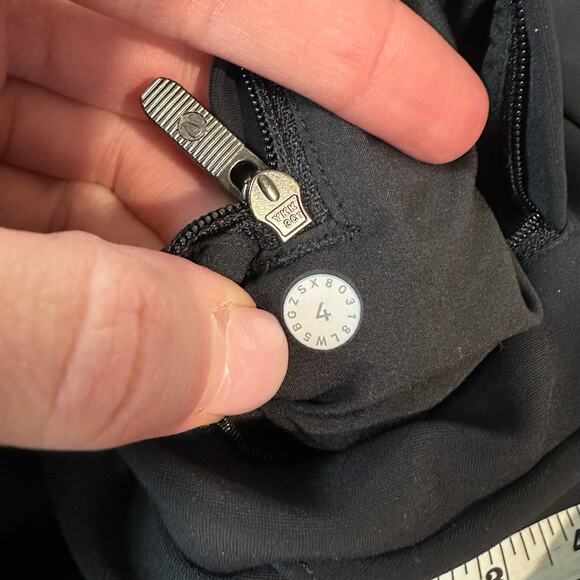 Lululemon On The Move Pant Mid-Rise Straight Leg Crop Ankle Pants, Black Petite - Picture 13 of 14